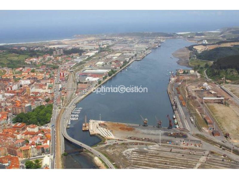 Foto c50b2920-8aef-45d8-ae35-957f27c9c005. Local comercial a Centro Avilés