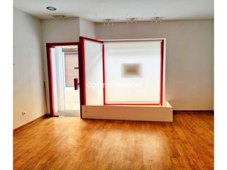 Rent Business premise  Calle ángel tarano. Alquiler de local comercial en cangas de onís