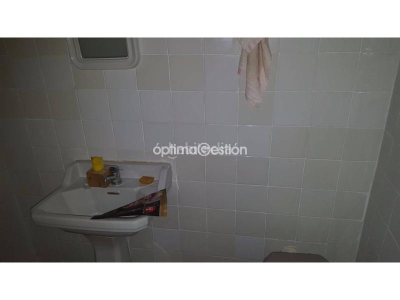 Foto a08e65b9-259d-4225-8a39-822a7ae52be3. Affitto locale commerciale in Centro Avilés