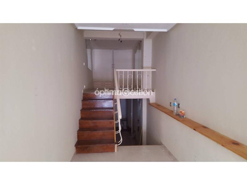 Foto 8eab95f8-779c-4e0d-bafe-6c175249b0c9. Lloguer local comercial a Centro Avilés