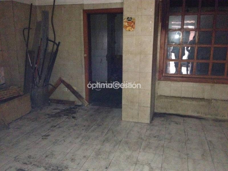 Foto 695e2ee1-9c9a-4e21-ab9d-e4f8c92f7c5a. Affitto locale commerciale in Centro Avilés