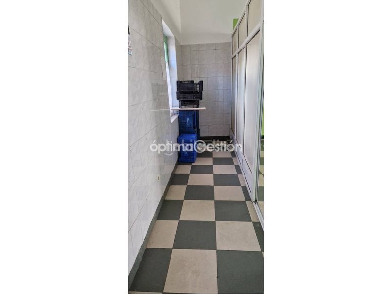 Foto ae446d66-2e4b-47b6-b0bd-c2e6ba0eb8fa. Local comercial a La Magdalena Avilés
