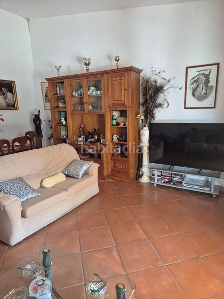 Foto 79236ee5-f427-46be-9e16-d9383fb4afc1. Casa amb piscina a Palomares del Río