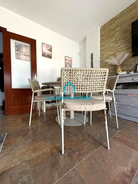 Foto b5315386-8c38-4083-8c3c-14ff3494e869. Casa a Coria del Río