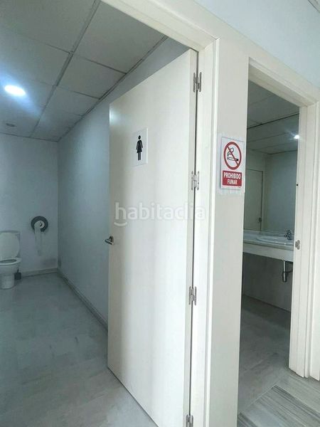 Foto 8adaac19-ce92-4d11-aad2-f6bba986f660. Local comercial a Palomares del Río