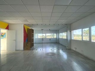 Business premise in Palomares del Río