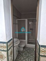 Casa in Puebla del Río (La). Casa con gran potencial en el barrio de las lozas  puebla del rí