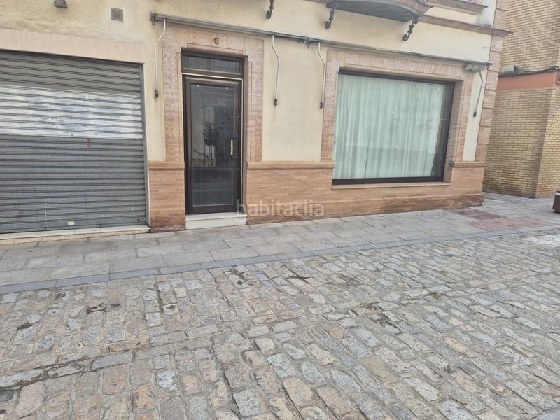 Foto 80fde1fa-fd55-4fec-82d0-314090678a24. Local comercial a Puebla del Río (La)
