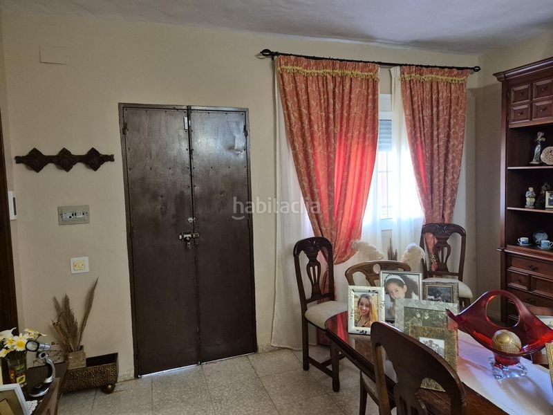 Foto f16463c9-e5d6-4af0-862b-28a0f62c2792. Casa a Coria del Río