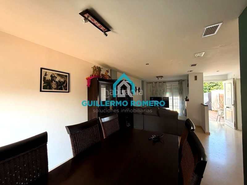 Foto c3b4de2c-5f0d-48c5-8e8b-f3d8f9517213. Casa a Huévar