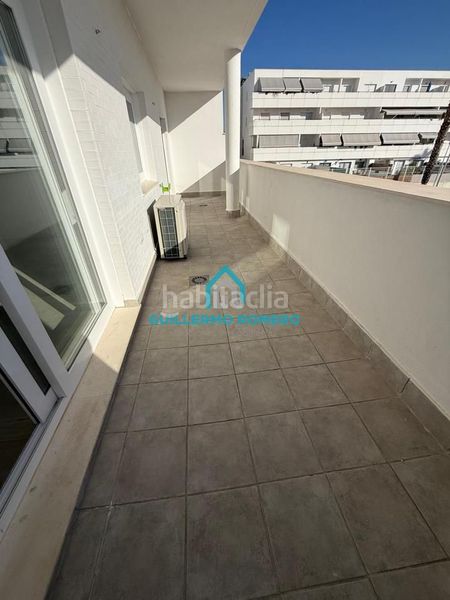 Foto 2d5c88aa-d06b-4f26-b258-be7b6b90a78e. Rent flat with parking in Gines