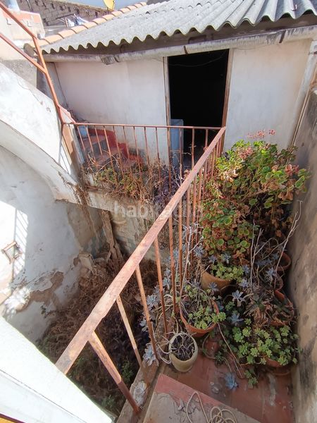 Foto 8fb0e774-8aa5-4956-aa4f-813ffbaf7ec3. Casa amb xemeneia a Centro Almazora / Almassora