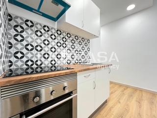 Local Comercial a Llefià. Oportunidad en la zona reformado a estrenar