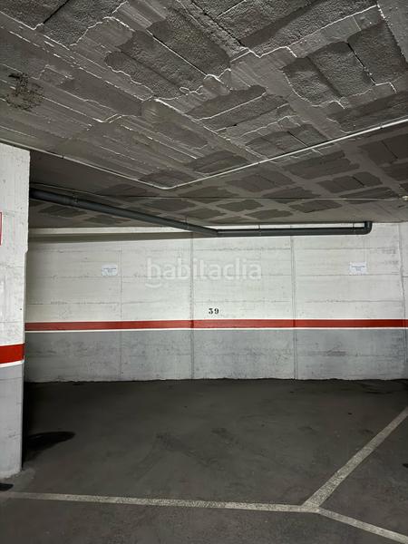 Foto 984938b3-a108-43b3-8bc8-65aa1f48bcad. Parking voiture dans Llefià Badalona