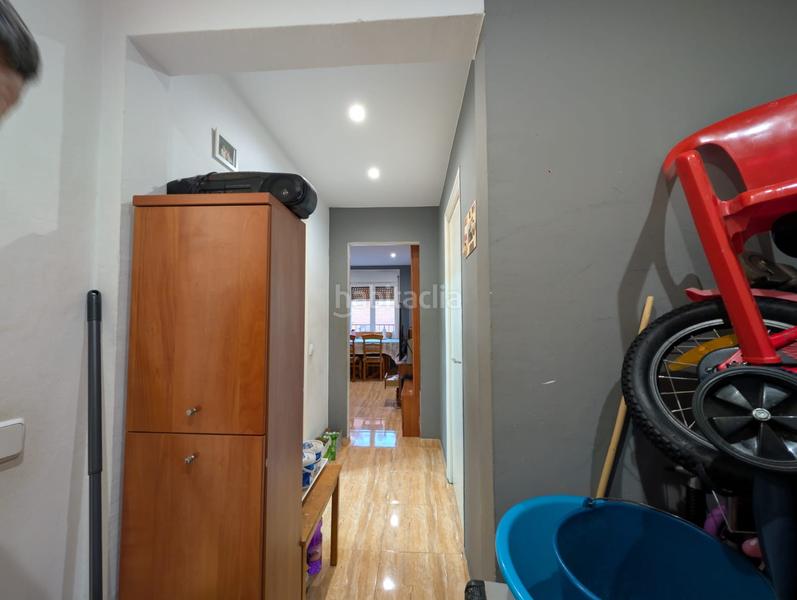 Foto a215fd1d-e003-4c0b-a911-c46d23943c74. Appartement dans La Gavarra Cornellà de Llobregat