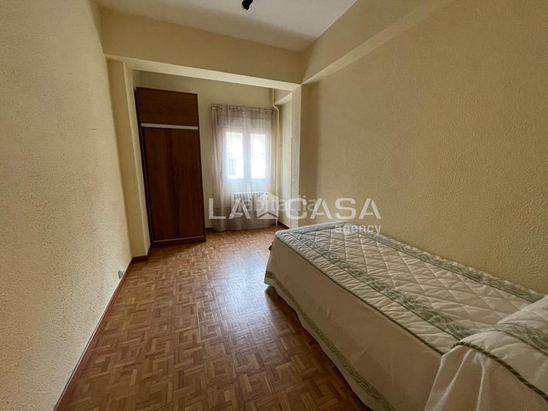 Foto cf08e4d1-5a91-4c99-a592-aa899b648237. Flat with heating parking in Centro Valladolid