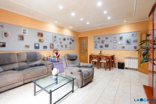 Etagenwohnung in El Poble Sec - Parc de Montjuïc