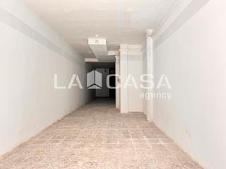 Local Comercial a La Salut. Oportunidad!