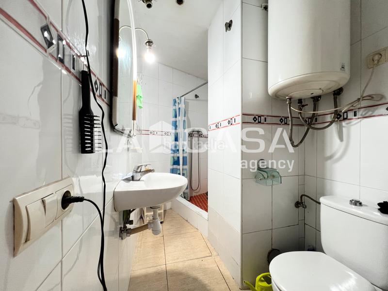 Foto f2be671b-5c05-462f-8766-0ae25e78b6eb. Pis a La Salut Badalona