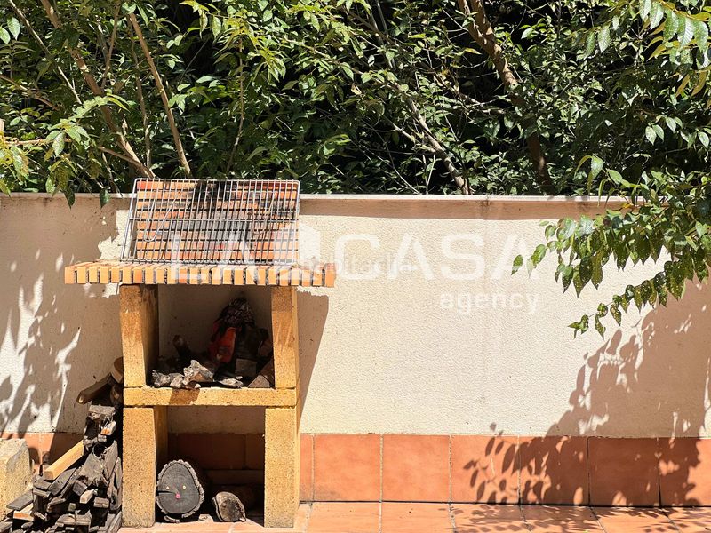 Foto dfcde840-574d-469f-b9ef-148769fce743. Pis a La Salut Badalona