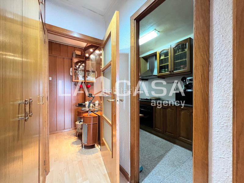 Foto a7ec9484-ca69-4e45-921e-7d3521eca325. Piso oportunidad por zona! en Artigues Badalona
