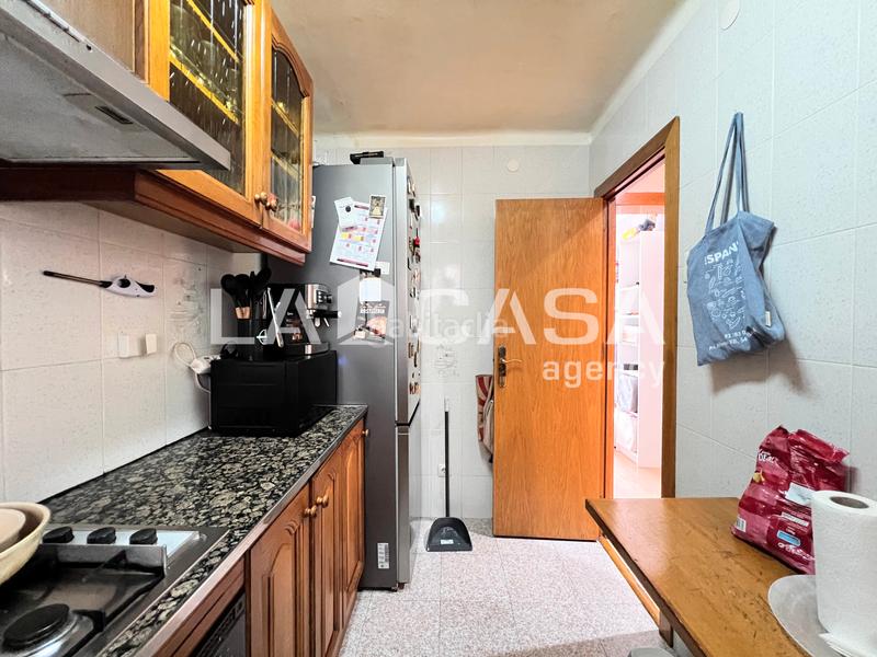 Foto acf1e508-03f5-4abd-b35f-e0bc3daeeffa. Piso oportunidad por zona! en Artigues Badalona