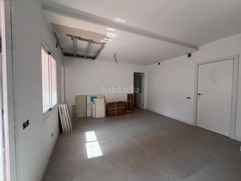 Foto 31c94745-d7a4-483b-843a-897efd95f26d. Piso oportunidad en la zona.! en La Gavarra Cornellà de Llobregat