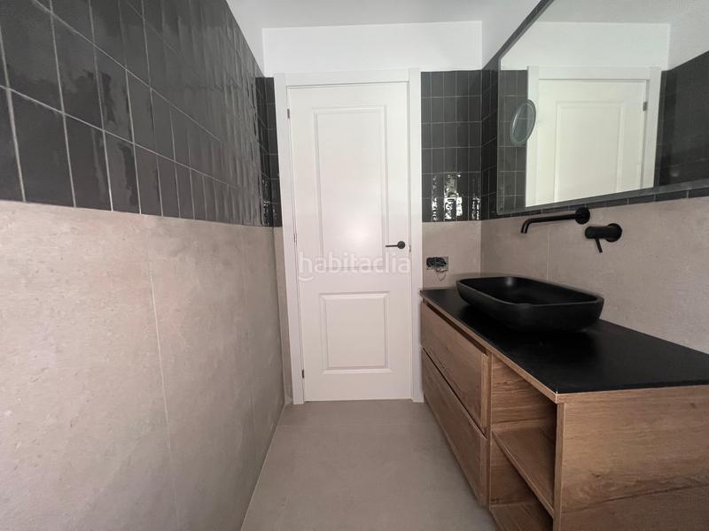Foto 827c3a36-bd12-4d25-a653-fdf0ecb8afdd. Piso oportunidad en la zona.! en La Gavarra Cornellà de Llobregat
