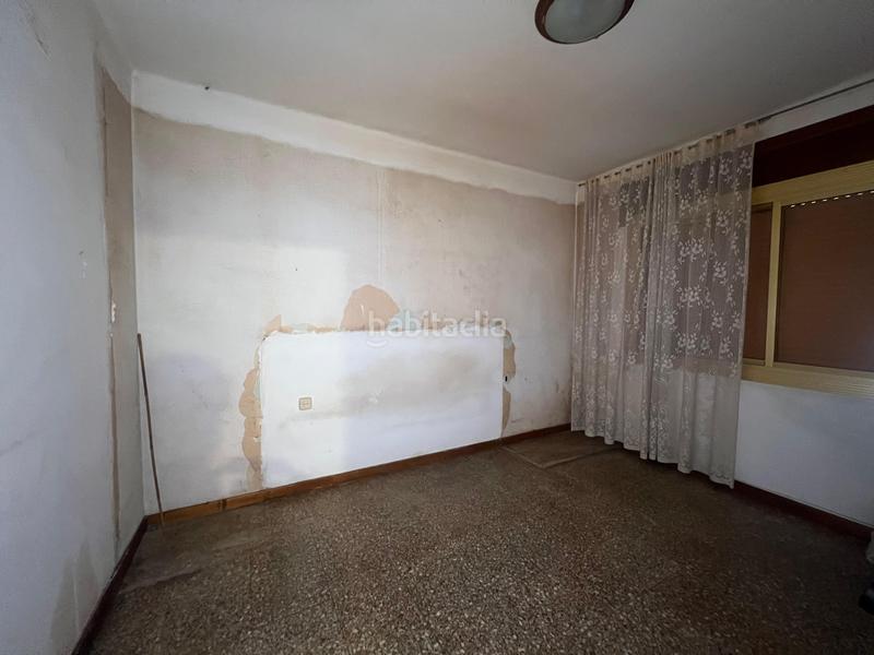 Foto 41d1175c-d6e5-405e-9224-0bbeb4c2f375. Piso oportunidad en la zona.! en La Gavarra Cornellà de Llobregat