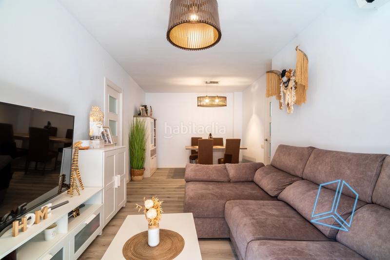 Foto 80a97a84-af98-430c-8b11-b7b045aa7739. Piso oportunidad en la zona.! en Centre Cornellà de Llobregat