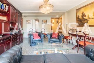 Appartement à Barrio de Benimaclet. Oportunidad en la zona.!