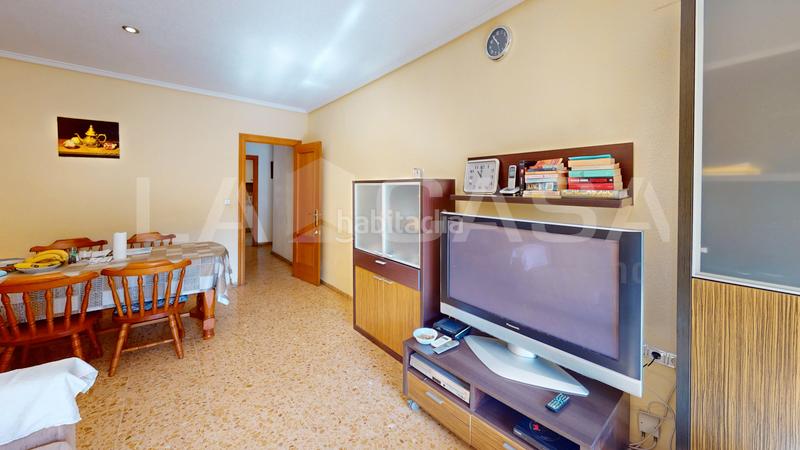 Foto a4affff3-aefe-4410-92f1-4558e8b9900b. Piso oportunidad en la zona en Aiora Valencia