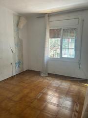 Etagenwohnung in La Torrassa. Oportunidad unica piso en primera planta con 3 habitaciones dobl