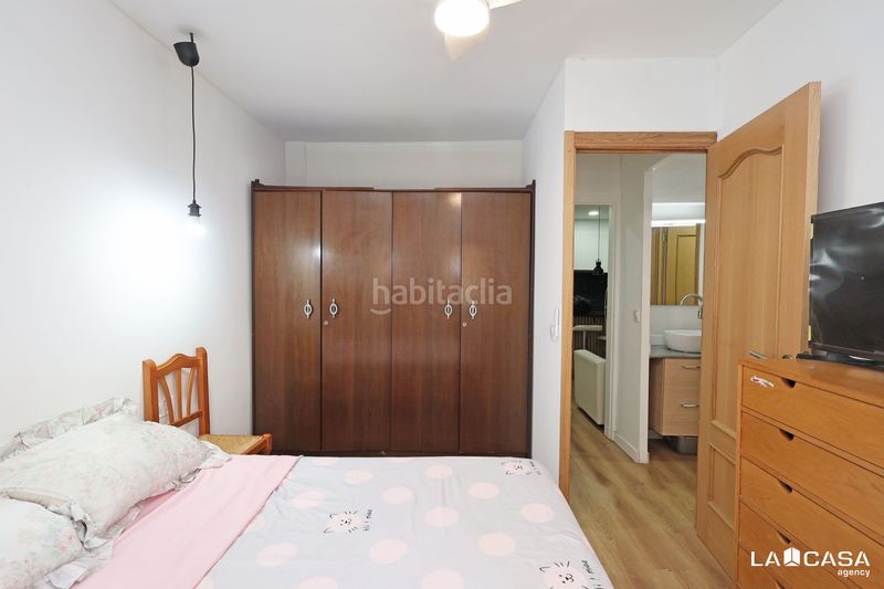 Foto d54261db-1f43-42f6-a00e-d428801aea9b. Pis a Can Vidalet Esplugues de Llobregat