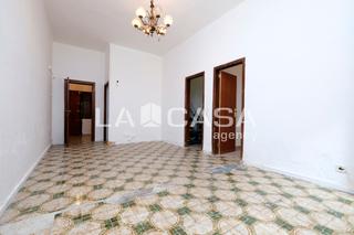 Appartamento in Porta. Oportunidad!!