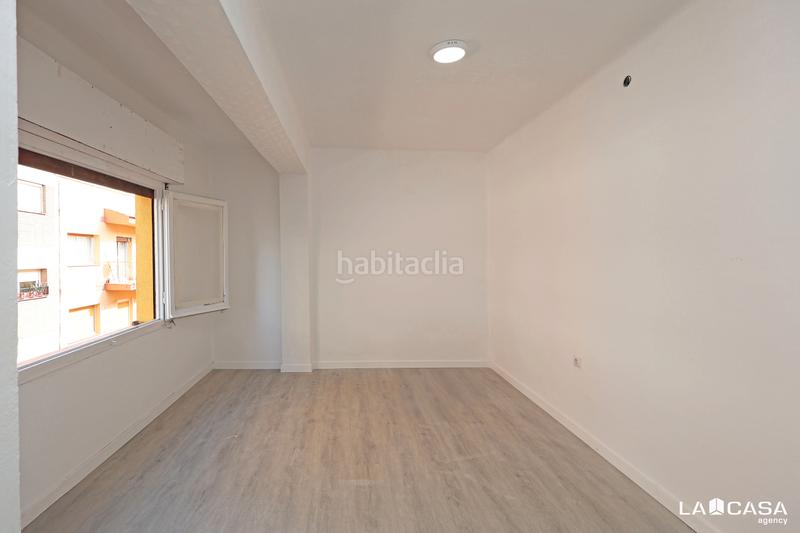 Foto 232a8750-eaa5-4a7d-938c-7535736f6a89. Appartamento in Can Clota Esplugues de Llobregat