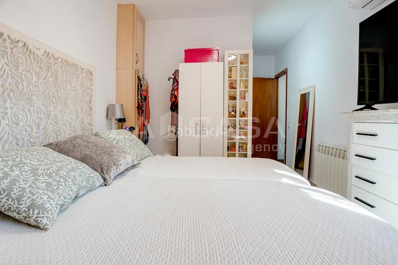 Foto 05f8ba7b-c3e1-42f7-91d8-7f79b8a292bd. Piano terra con parcheggio piscina in Canovelles