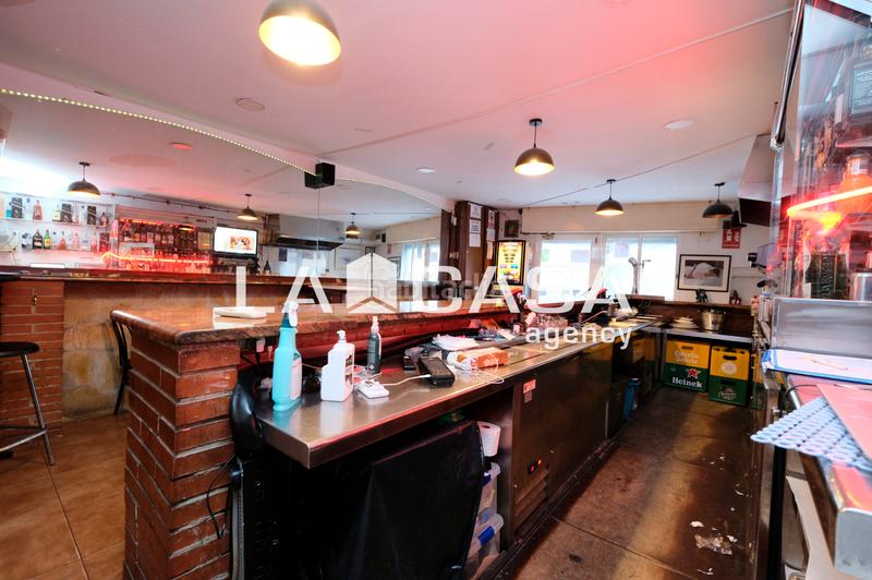 Foto 19354f94-7014-4c0c-99af-8e238cacaa8c. Business premise in Porta Barcelona