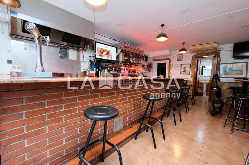 Foto 3c19b278-9806-422c-a195-c462dfe023f2. Business premise in Porta Barcelona