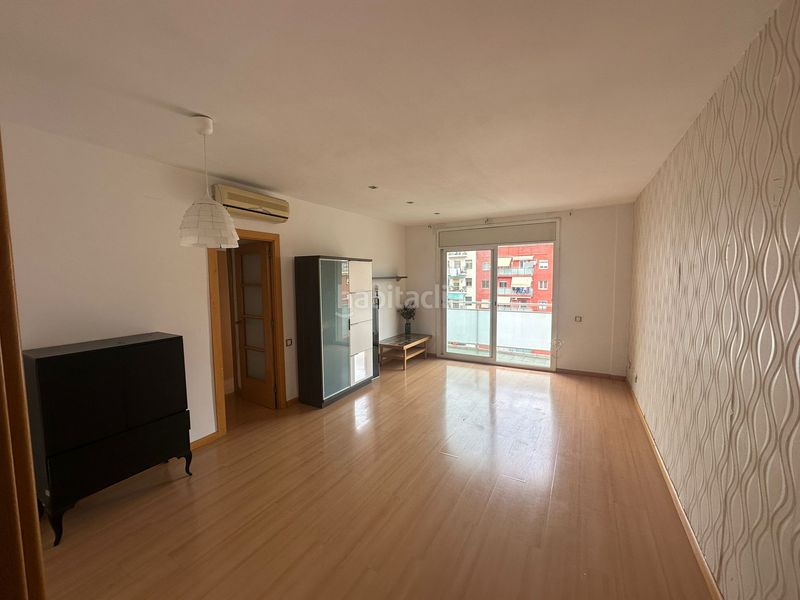 Foto f2847463-fbf7-4e41-9044-df08abeb1442. Pis a Sant Ramon - Maternitat Barcelona