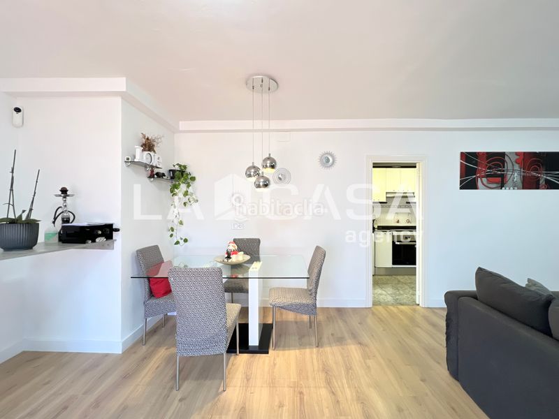 Foto a7444d6f-55c2-45d9-a3fc-5187e7d35a16. Àtic a Prosperitat Barcelona