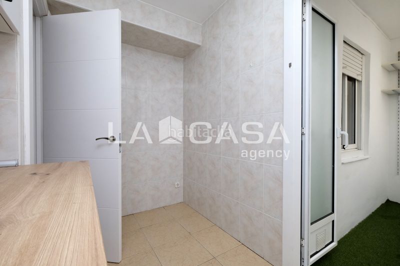 Foto 1def87e7-f4bc-452d-823b-e88cde59c708. Pis amb calefacció a Porta Barcelona