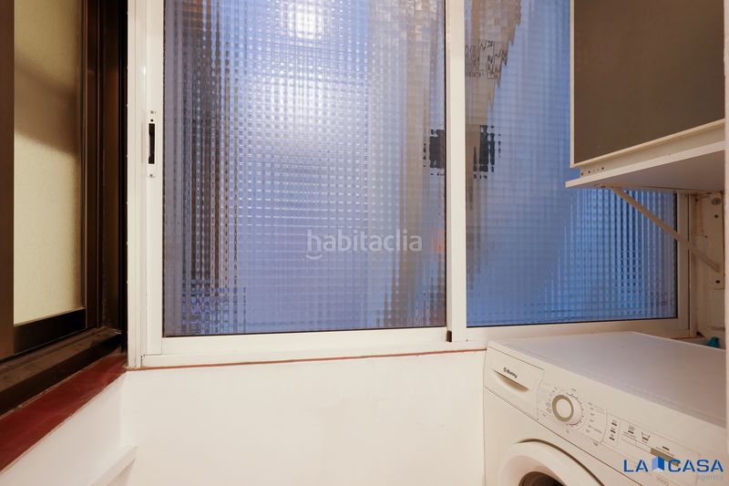 Foto 0877b555-a45d-4612-9734-e406581dd0b7. Pis a Font de la Guatlla Barcelona