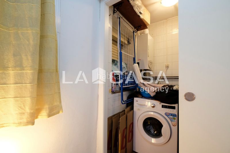 Foto ac28aed7-617a-462f-8d94-09c3f8ce9887. Pis a Turó de la Peira Barcelona