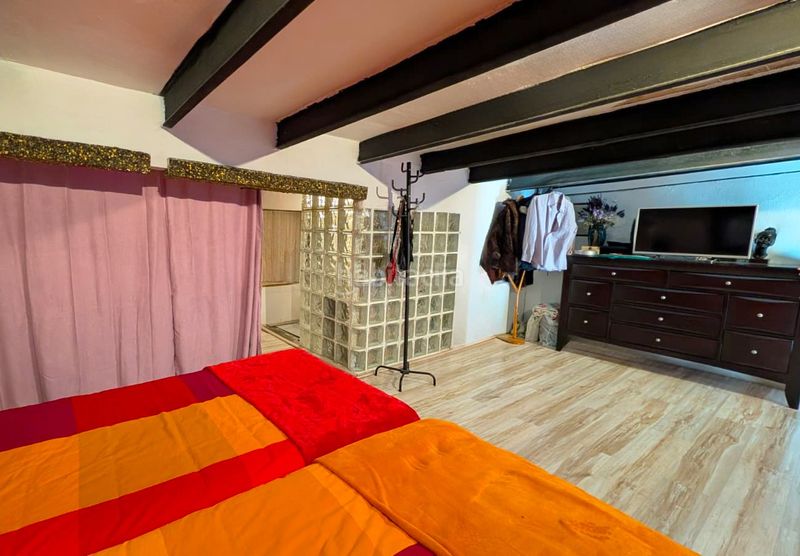 Foto d4a0bc75-c085-4a1b-ad3e-86aa5f70923d. Dúplex a Fort Pienc Barcelona