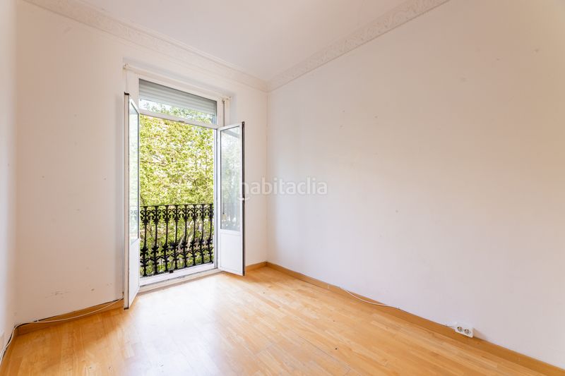 Foto a7eae070-e338-4808-bfec-219e87965777. Pis a La Petxina Valencia