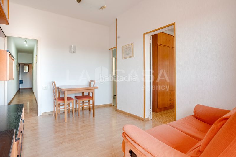 Foto ba640673-e086-4f29-89bb-f61689123327. Pis a Provençals del Poblenou Barcelona