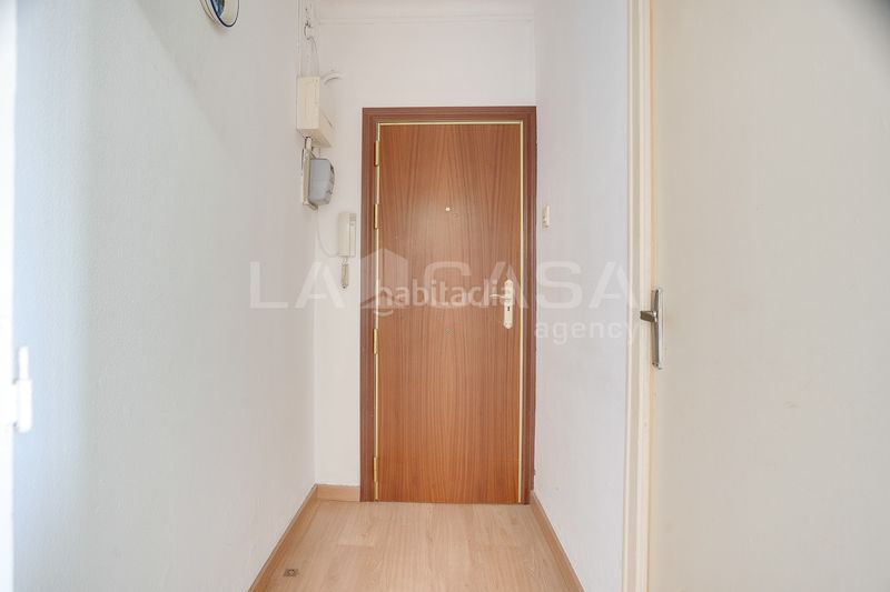 Foto be3697d6-f17d-46d0-b2cb-1f1c53a9b6b7. Pis a Sant Ildefons Cornellà de Llobregat