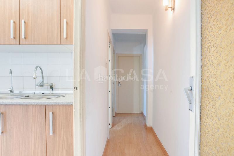 Foto fdff20b4-53db-47b2-ade7-d0ff0daf7cca. Pis a Sant Ildefons Cornellà de Llobregat