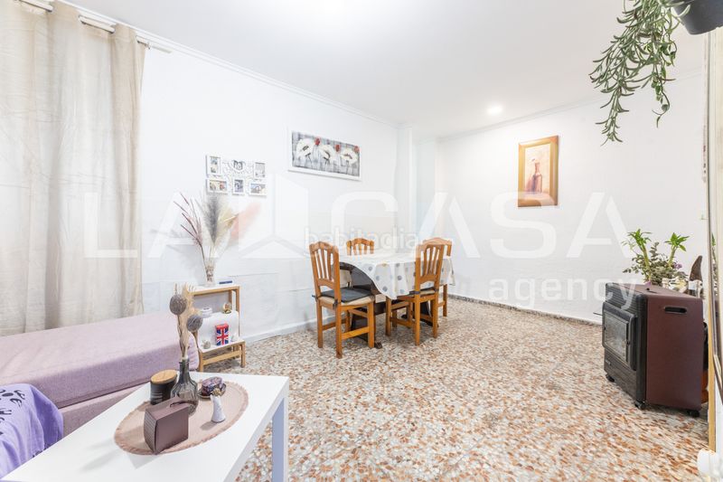 Foto 3f84dfe3-0d33-452a-912c-6b43d7cad458. Pis a Les Tendetes - Avenida Burjassot Valencia